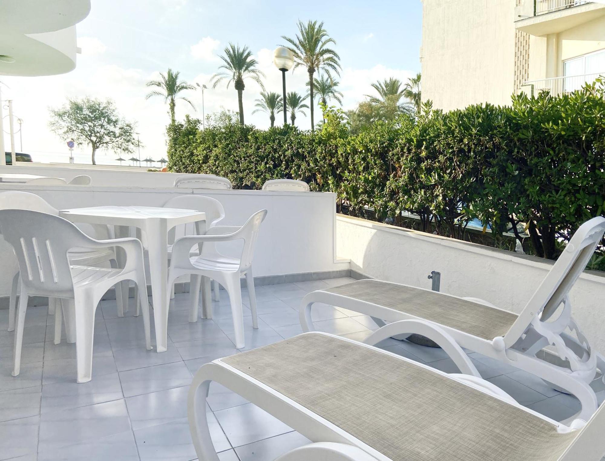 Apartamentos Morito Beach Кала Милор Екстериор снимка